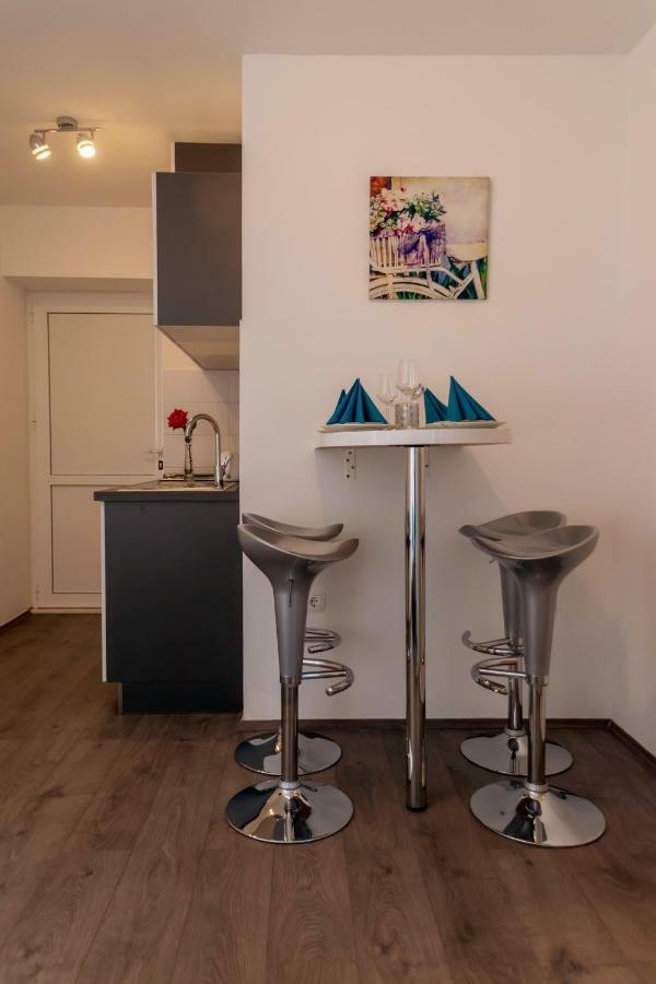 Apartments Silvia Задар Екстер'єр фото