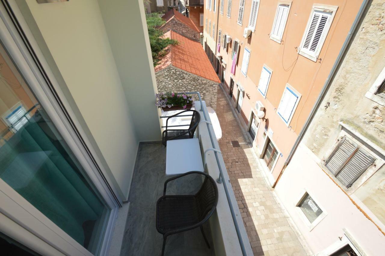Apartments Silvia Задар Екстер'єр фото